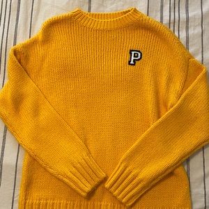 PINK oversized sweater